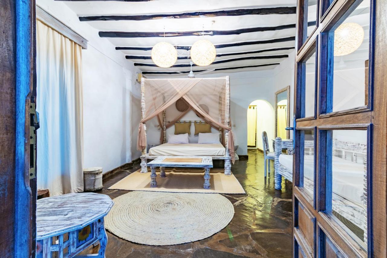 Jumbo Watamu Hotel Luaran gambar